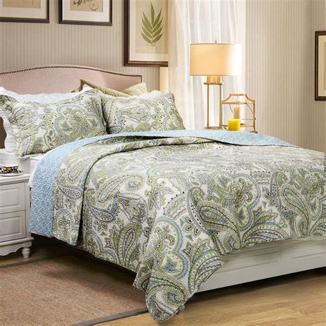 oversized queen luxury bedspreads.